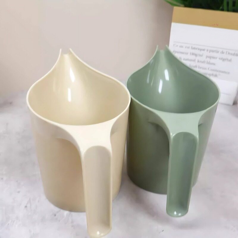 Regador de Plástico com Bico L - Watering Can Long Spout avaliação e preço